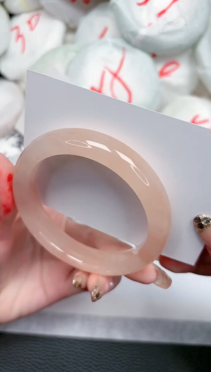 【闪购商品】石英质玉手镯未镶嵌276-58