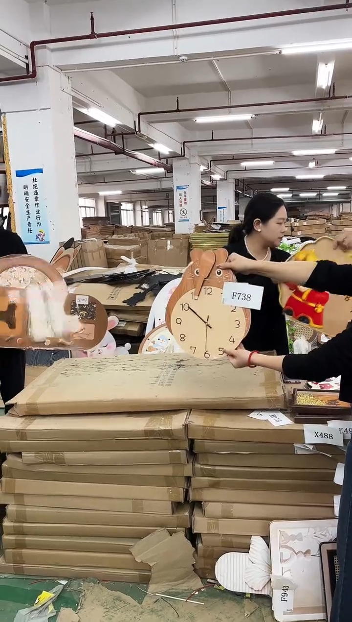 横款孤品果果微瑕闪购F728
