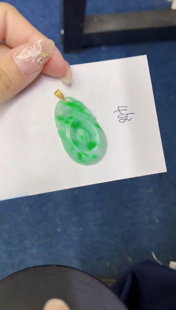 【闪购商品】翡翠颈饰18K金镶嵌00000000000