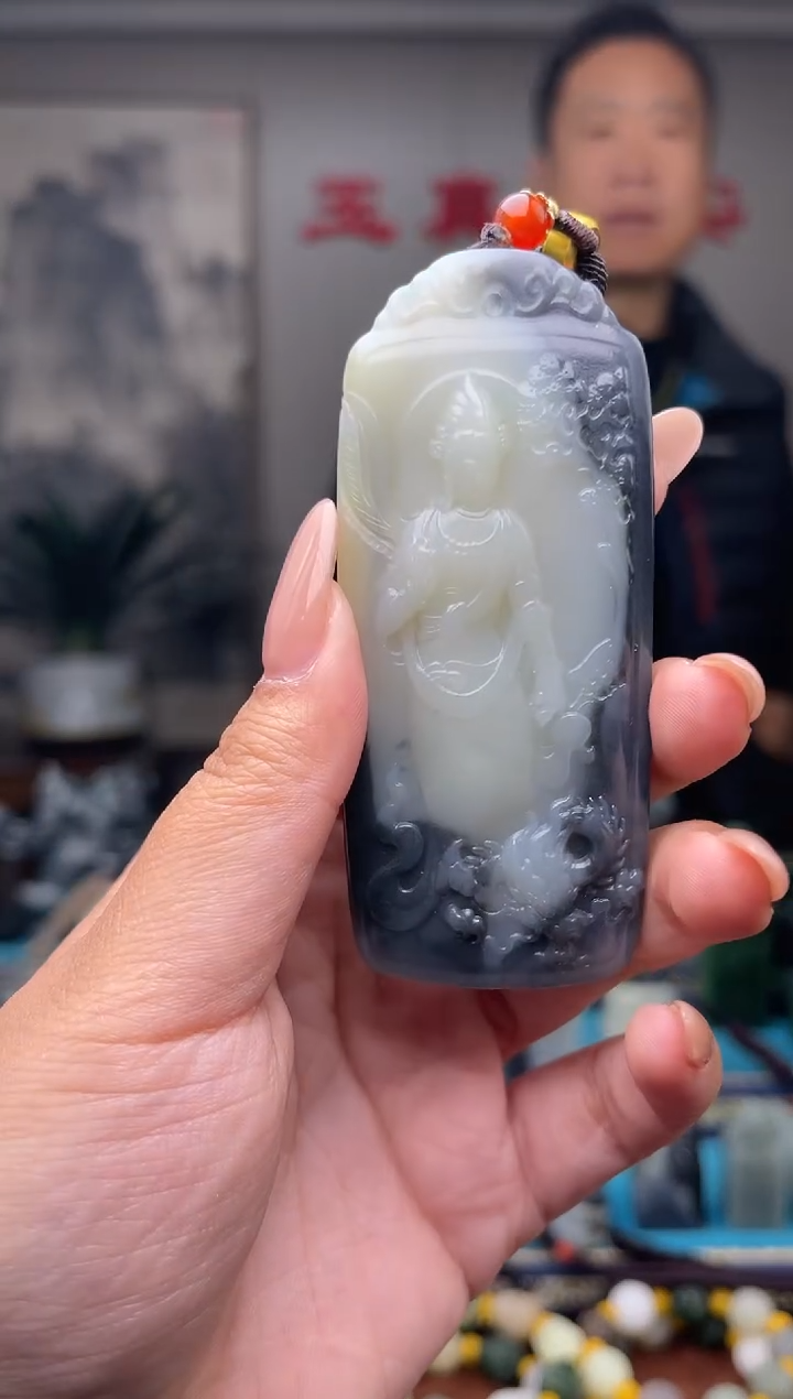 未镶嵌和田玉挂件1