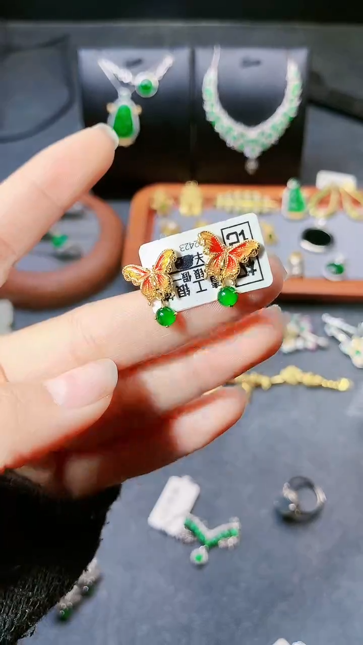 【闪购商品】翡翠耳饰银S925镶嵌耳饰