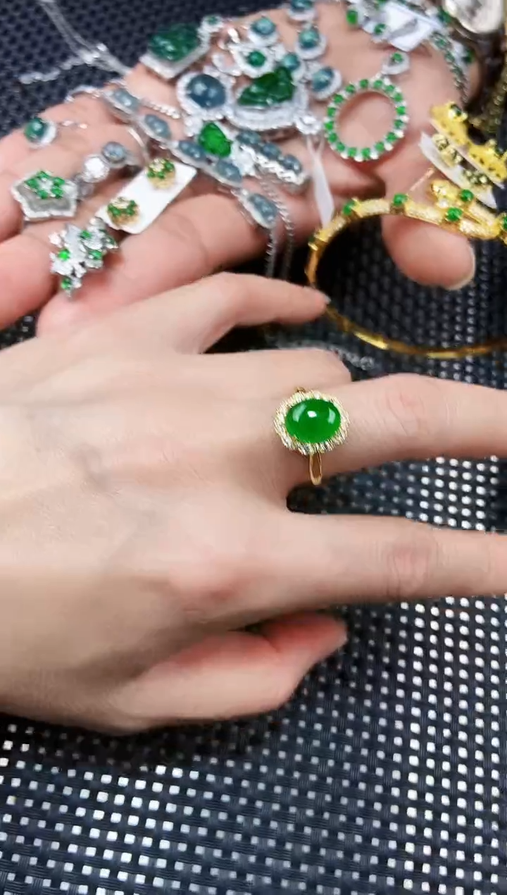 【闪购商品】翡翠戒指未镶嵌111111111