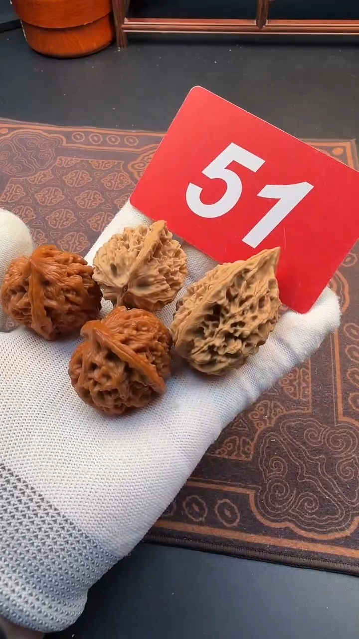 把件文玩核桃39太行山鸡心 37太行龙纹