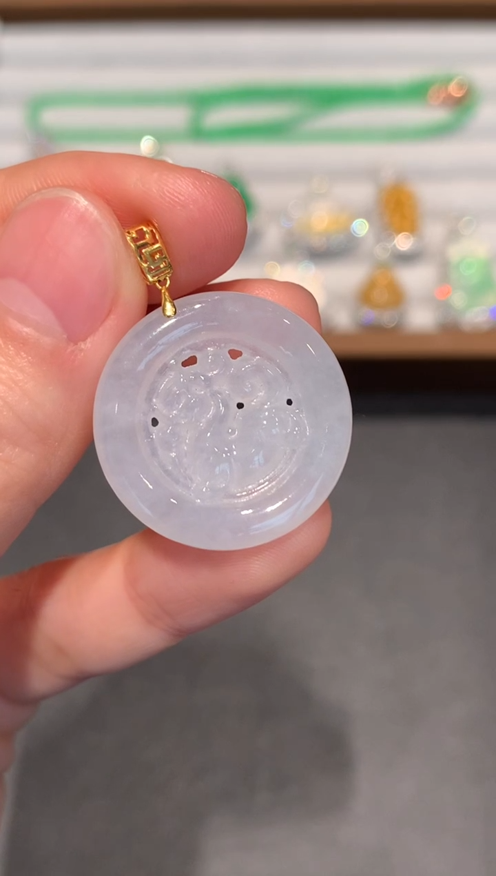 【闪购商品】翡翠吊坠(不含链)18K金镶嵌299        