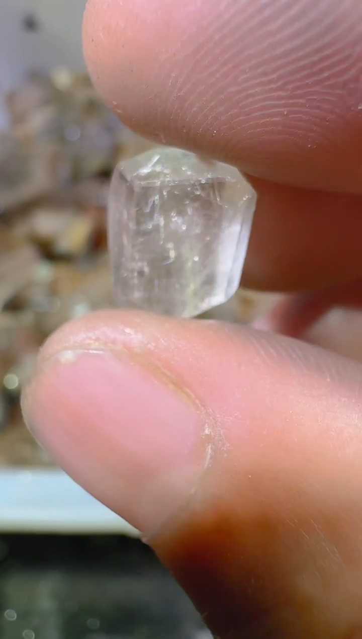 未镶嵌珠宝半成品水晶啊*啊，水晶