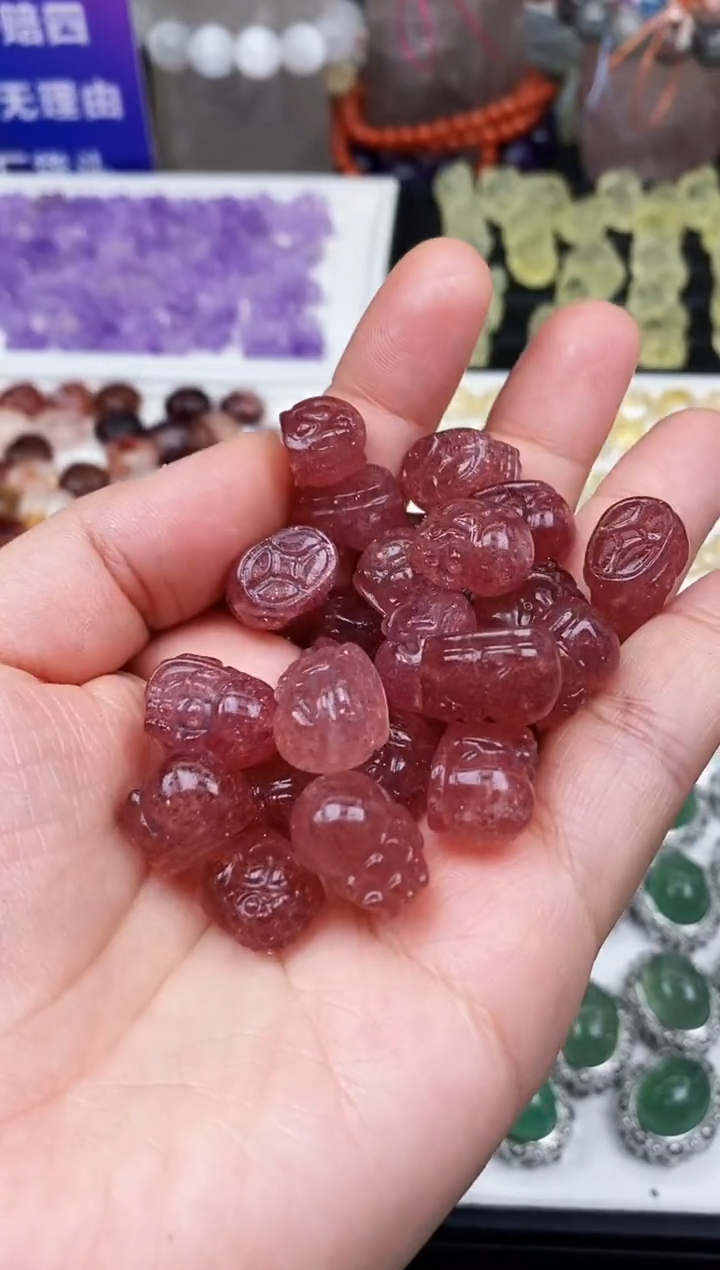 【闪购商品】水晶吊坠(不含链)未镶嵌52a多样性发其一/2.13/1个