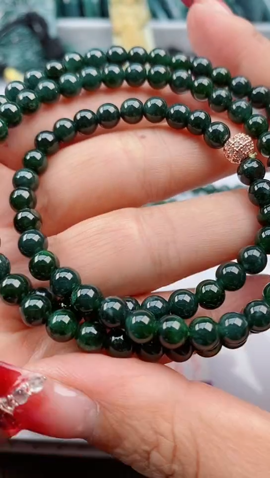 【闪购商品】翡翠颈饰未镶嵌