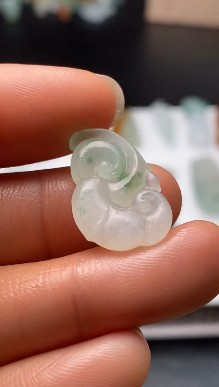 【闪购商品】定制翡翠未镶嵌翡翠毛货~