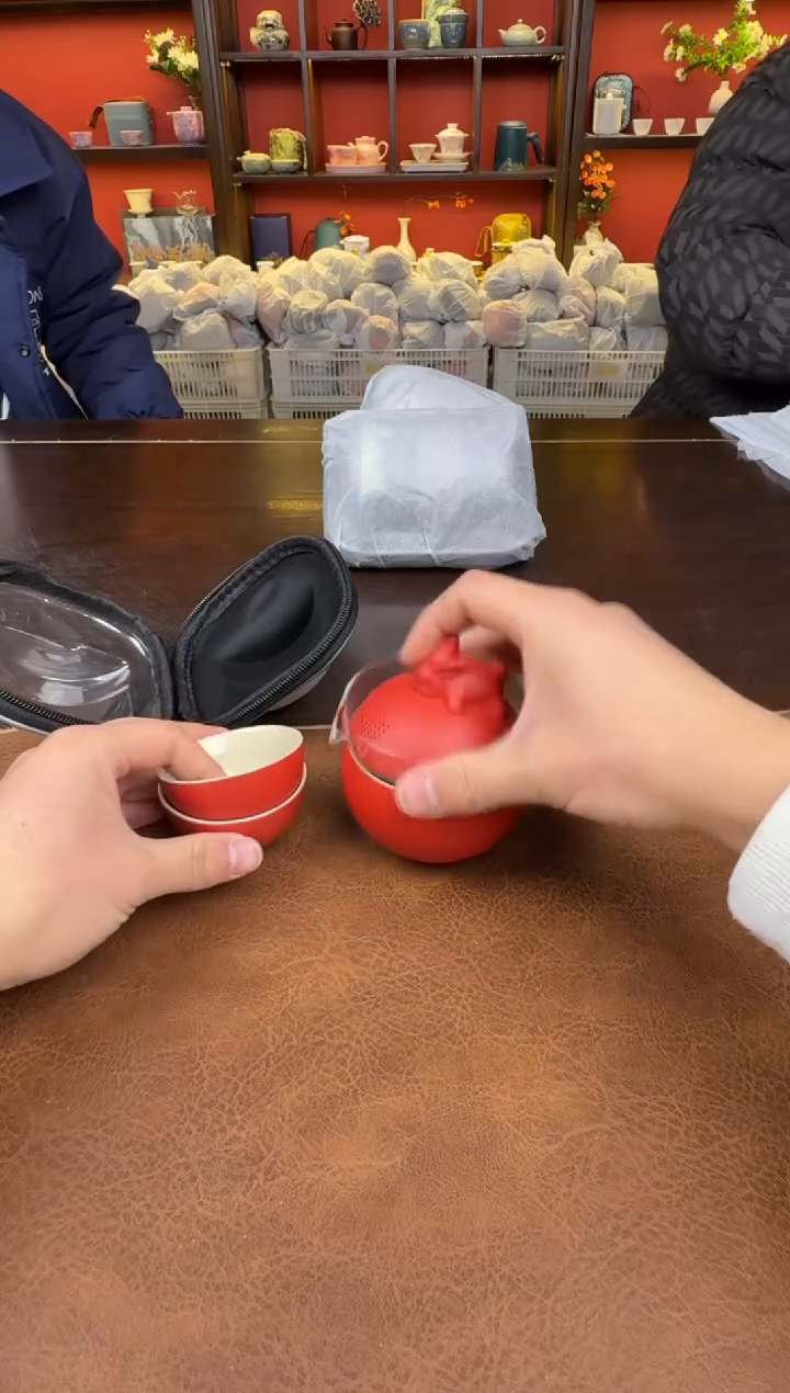 【闪购商品】红兔1111111111111