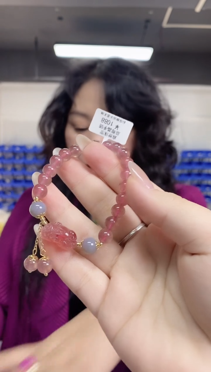 【闪购商品】水晶手串未镶嵌多样性发其一颜色微差