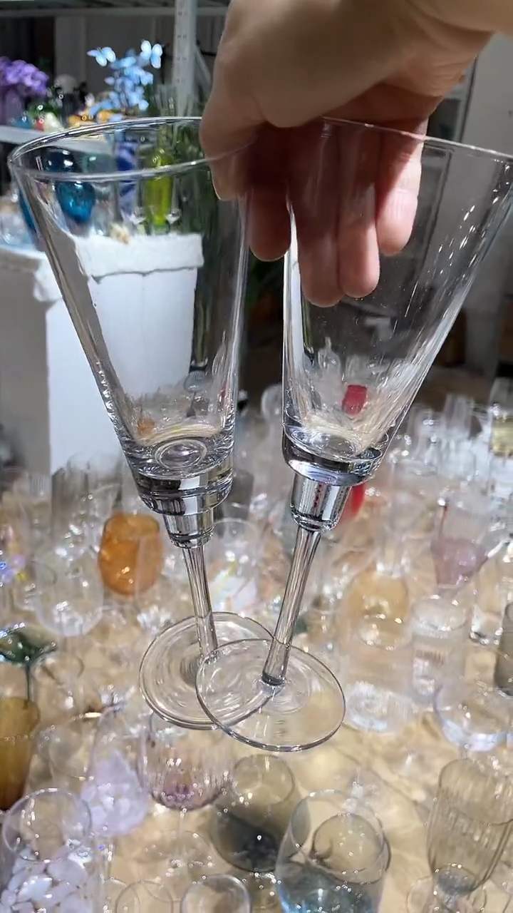 【闪购商品】水晶玻璃2只不同款喇叭香槟杯