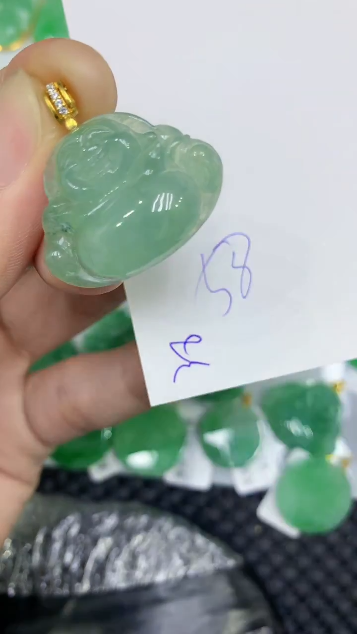 颈饰未镶嵌翡翠萍水相逢