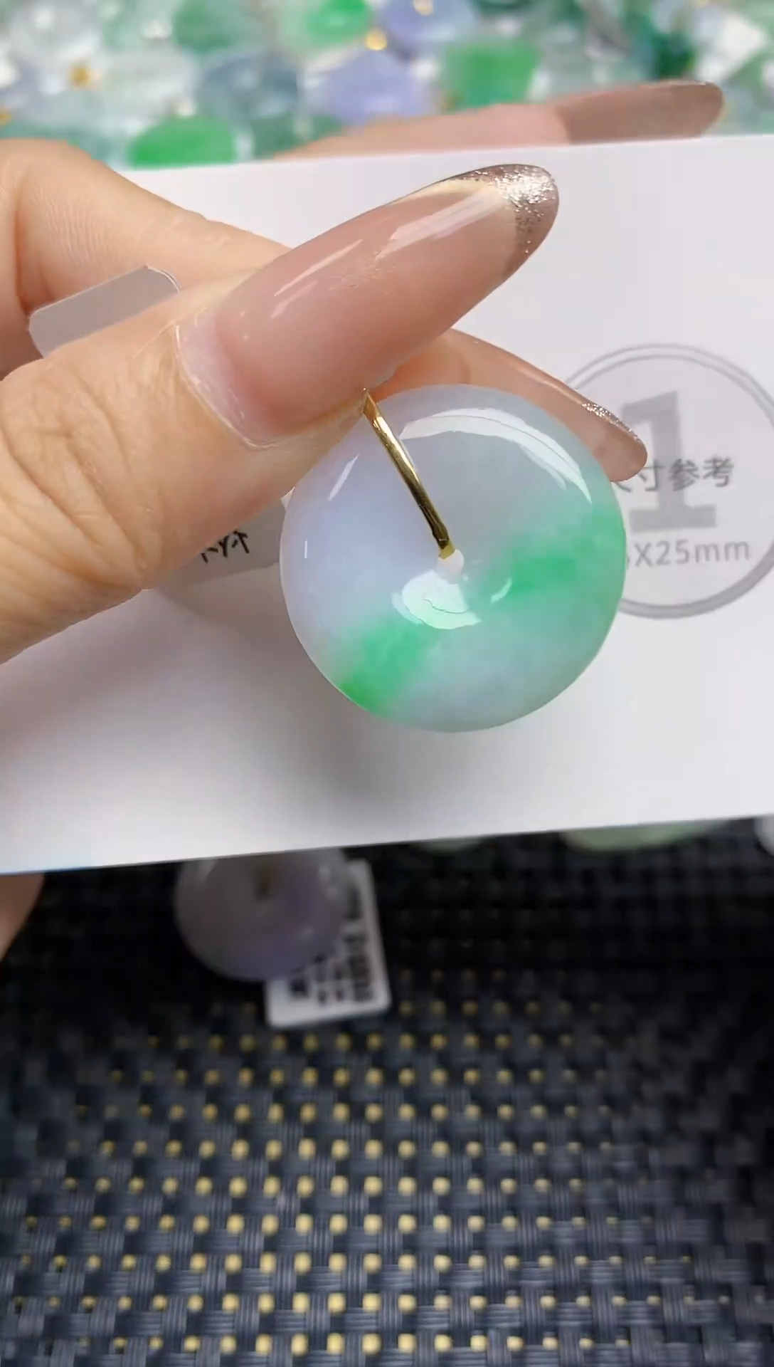 颈饰18K金镶嵌翡翠天然缅甸A货翡翠百元以上9元证书费自理