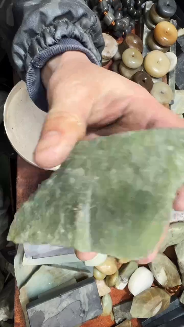 未镶嵌和田玉珠宝半成品1