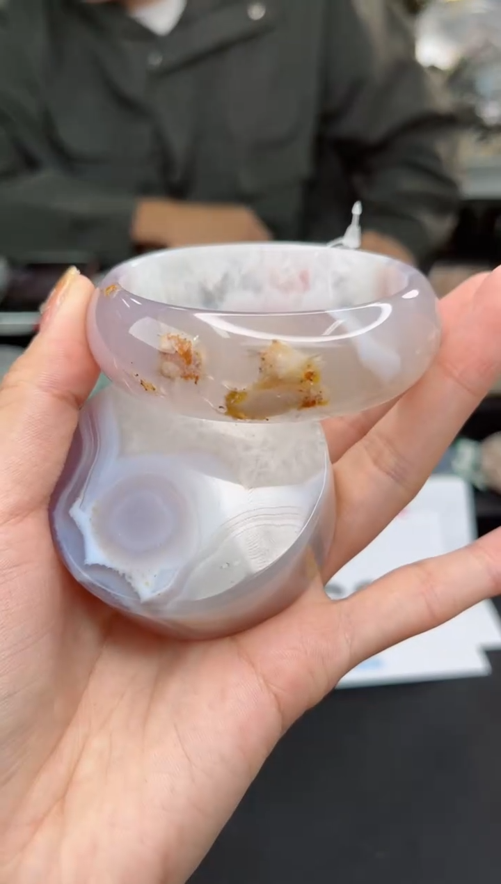 【闪购商品】石英质玉手镯未镶嵌58圈口（赠品镯心）677063