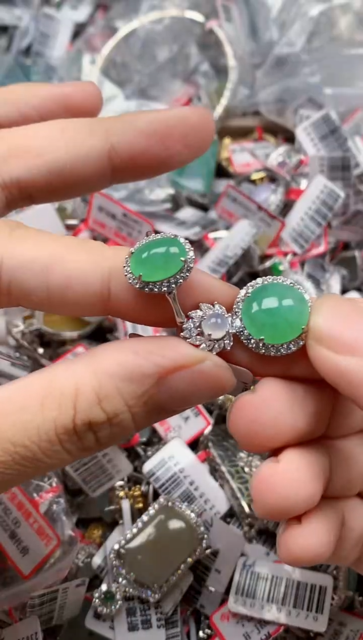 银S925镶嵌戒指翡翠天然A货缅甸翡翠