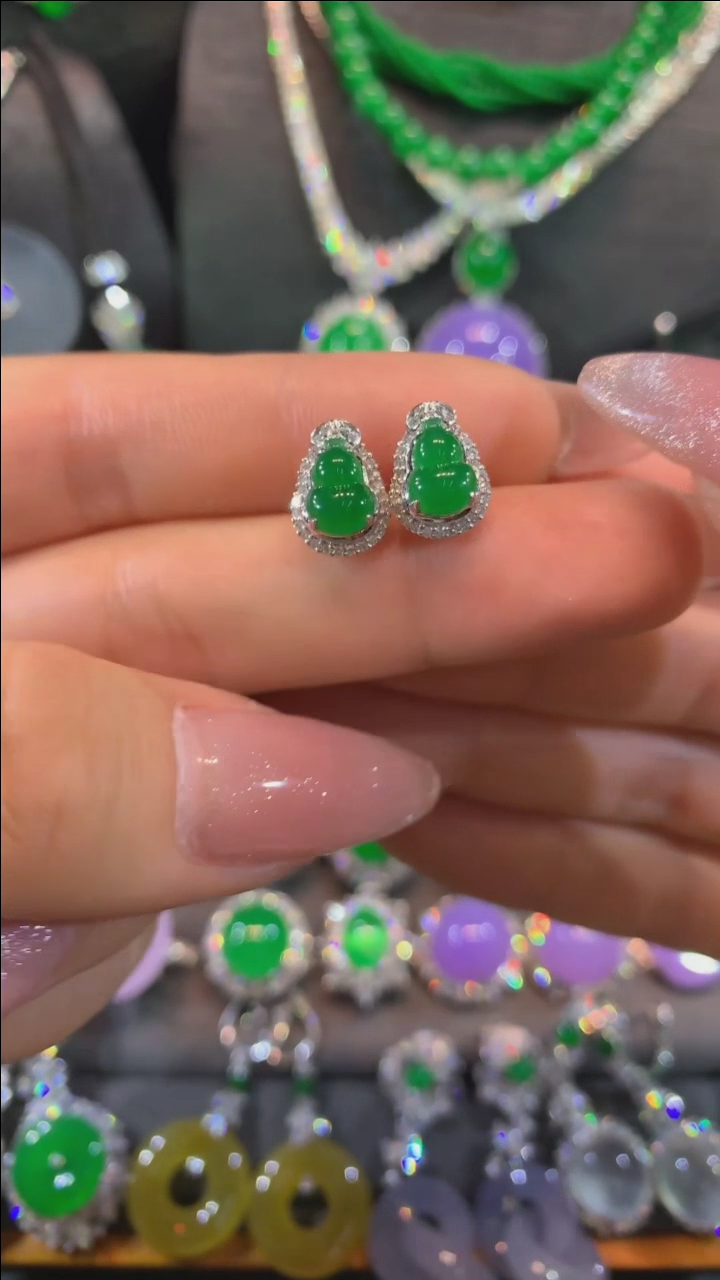 【闪购商品】翡翠耳饰18K金镶嵌耳饰