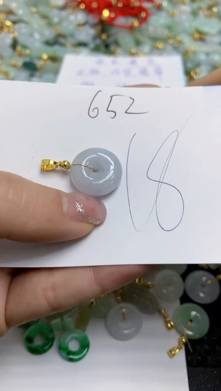 【闪购商品】翡翠颈饰合金天然翡翠A货