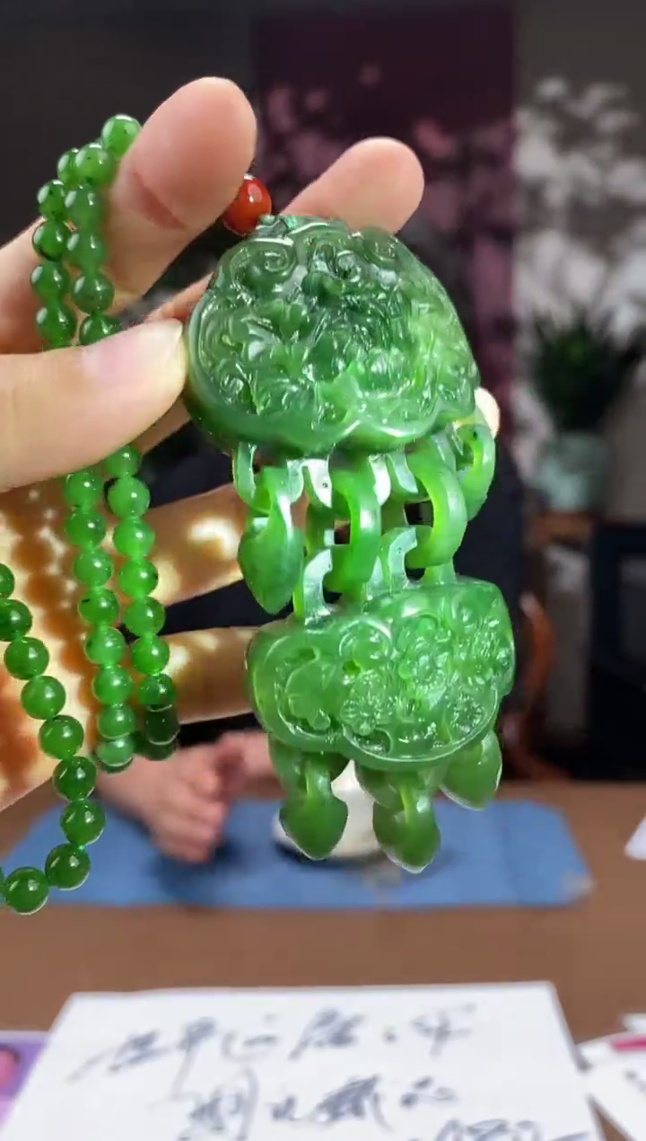 和田玉未镶嵌颈饰D194