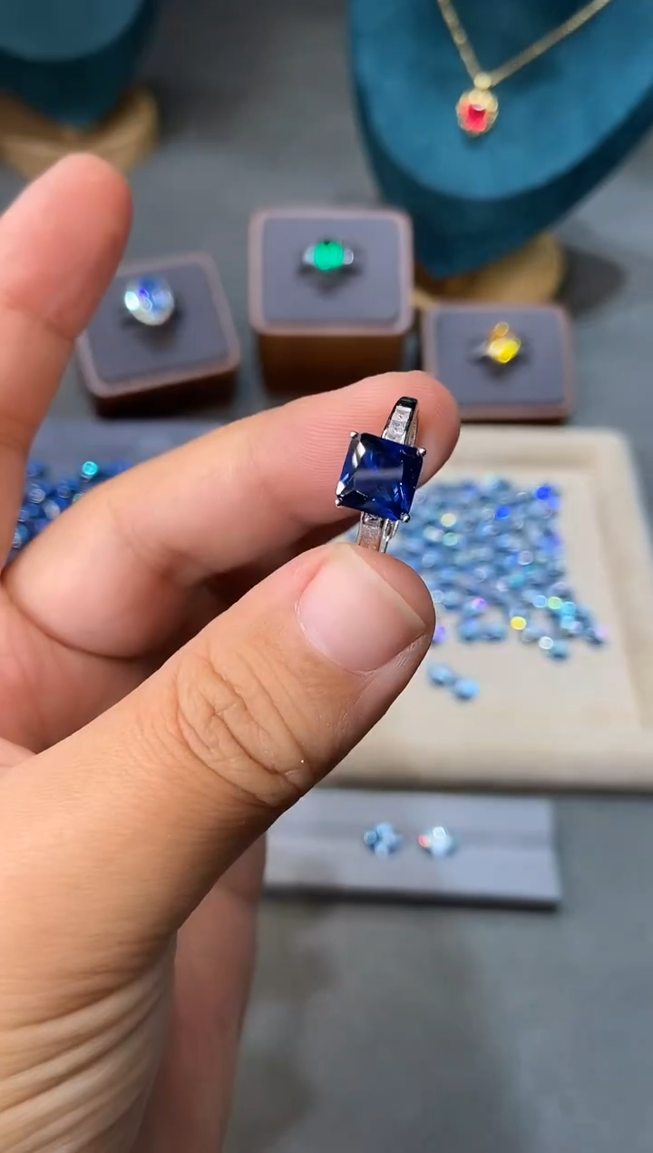 戒指蓝宝石银S925镶嵌......