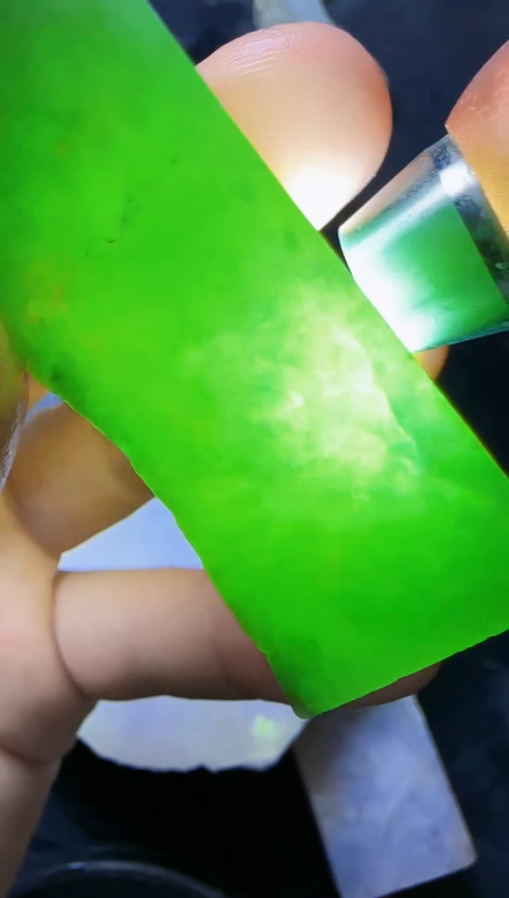 【闪购商品】翡翠挂件未镶嵌071翡翠