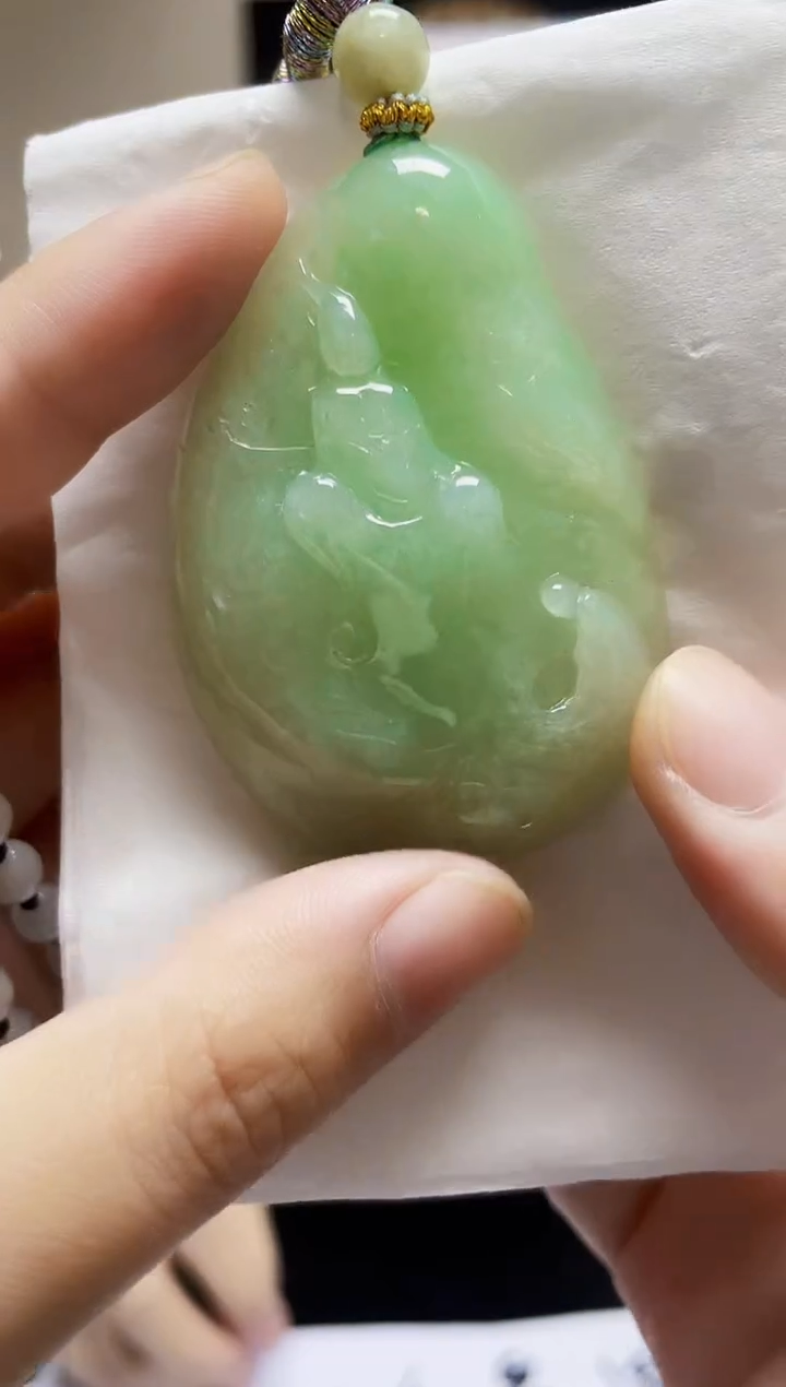 未镶嵌定制翡翠吊坠73