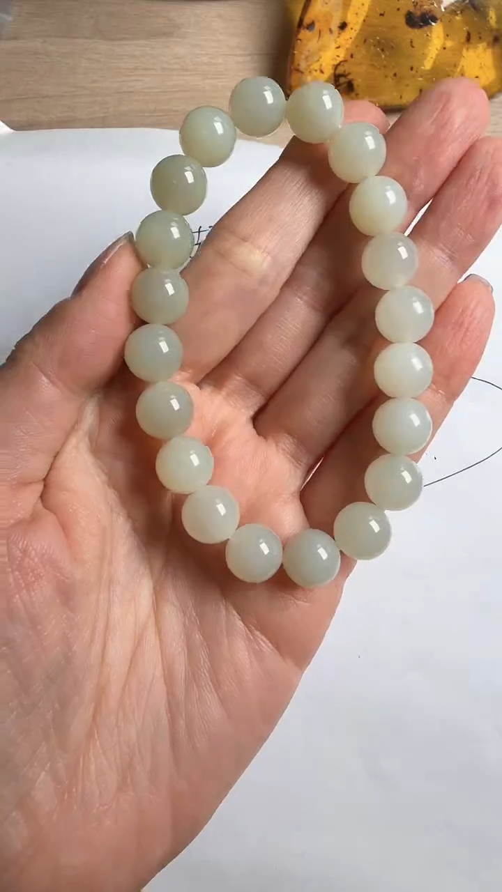 未镶嵌手链和田玉昌****事/和田玉手链