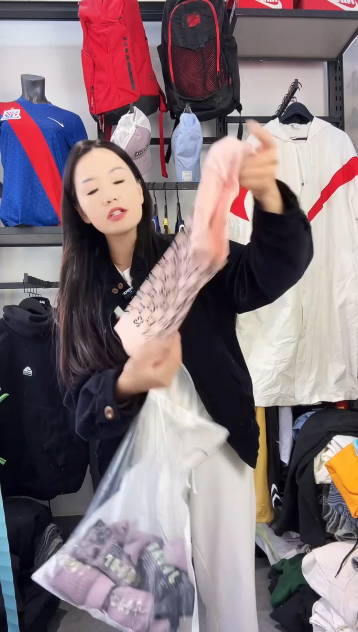 722 闪购编码 运动卫衣裤以直播间过款为准 尺码瑕疵 介意勿拍