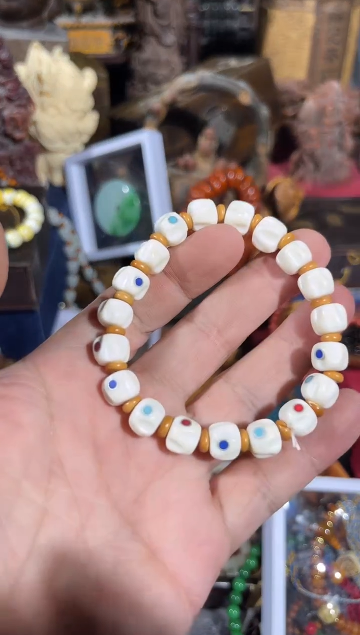 【闪购商品】滴血莲花菩提手串1