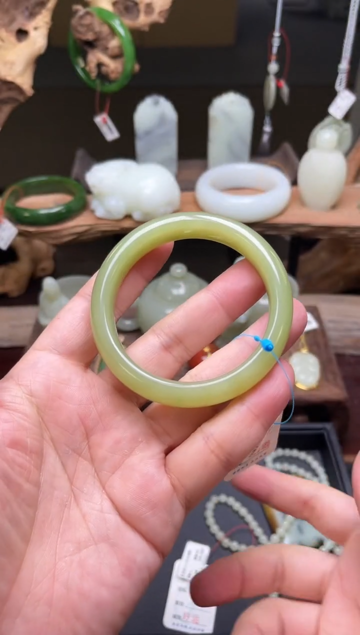 【闪购商品】和田玉手镯未镶嵌若羌黄口 57+圈 9006510