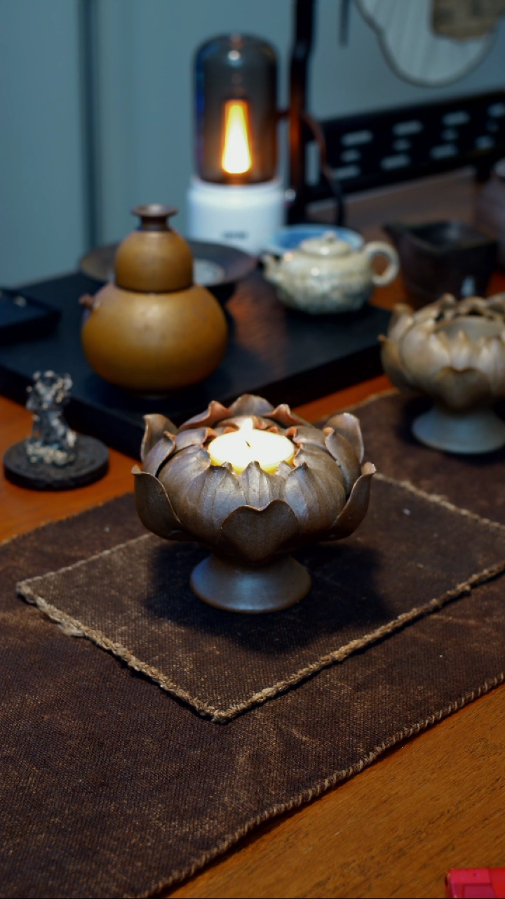 【闪购商品】陶泥莲花烛台手作摆件