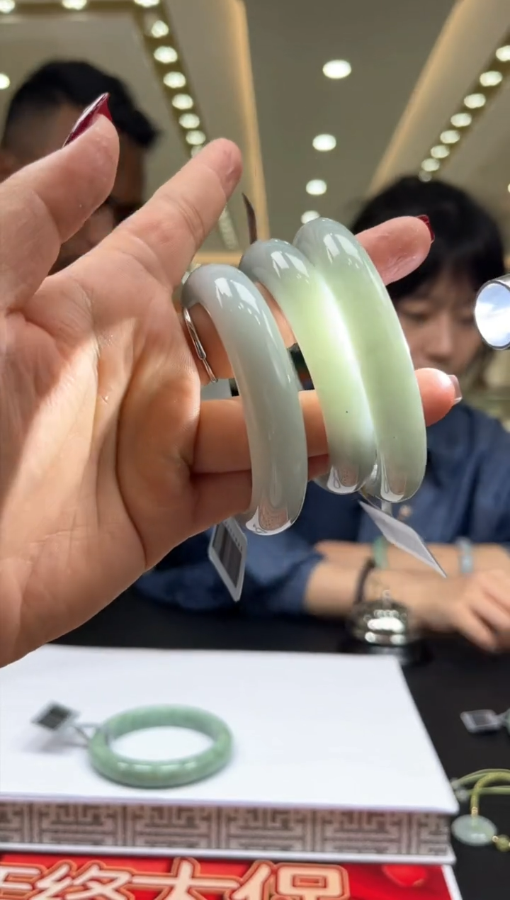 【闪购商品】翡翠颈饰未镶嵌手镯2多样性发一