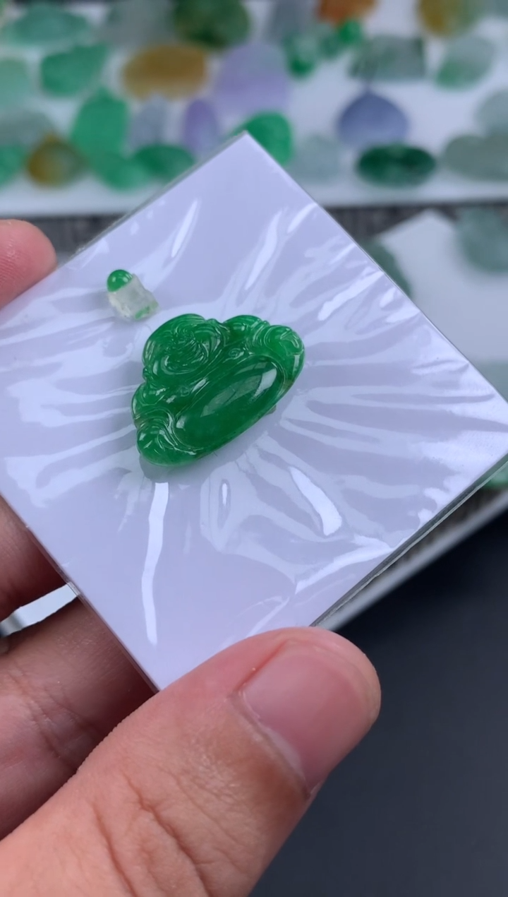 【闪购商品】定制翡翠未镶嵌翡翠