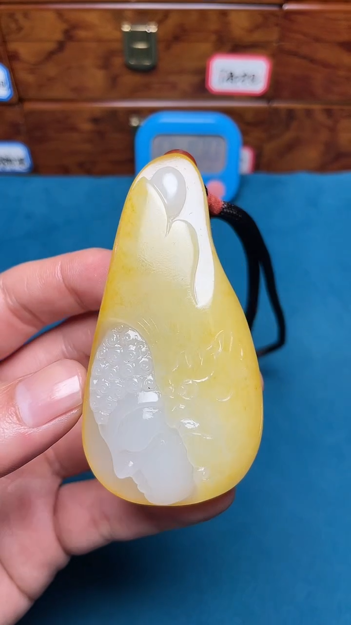 【闪购商品】和田玉把件未镶嵌和田玉