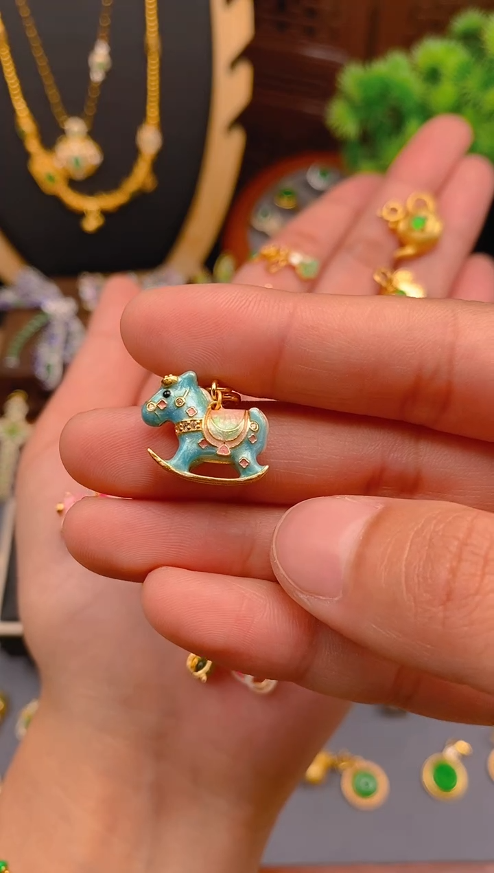 【闪购商品】翡翠吊坠(不含链)银S925镶嵌蓝色木马