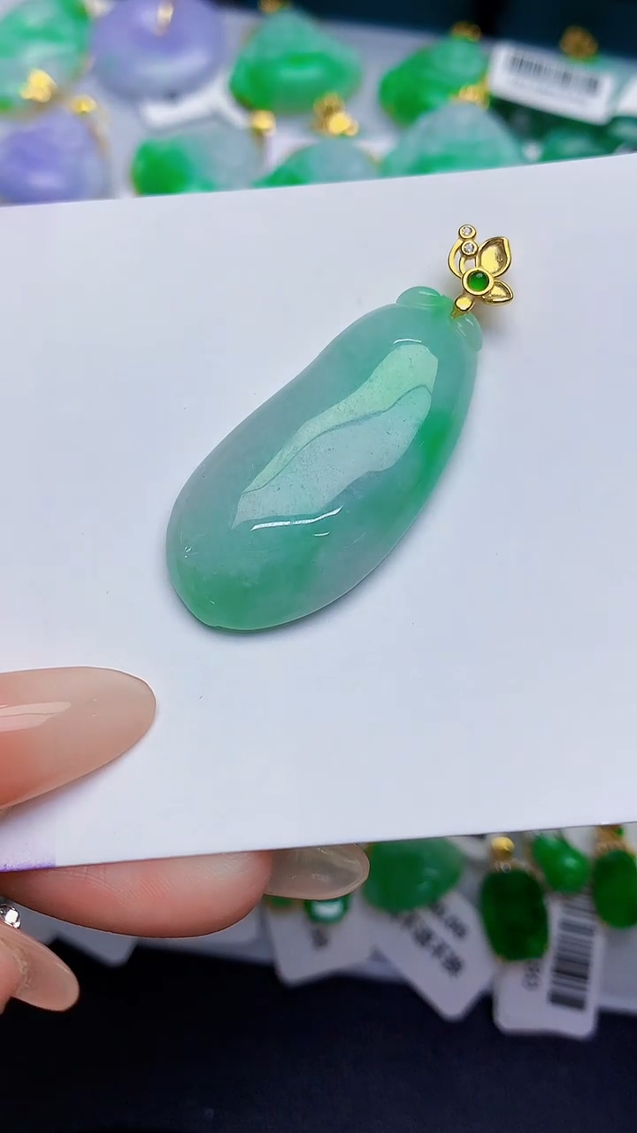 颈饰未镶嵌翡翠缅甸天然翡翠A货