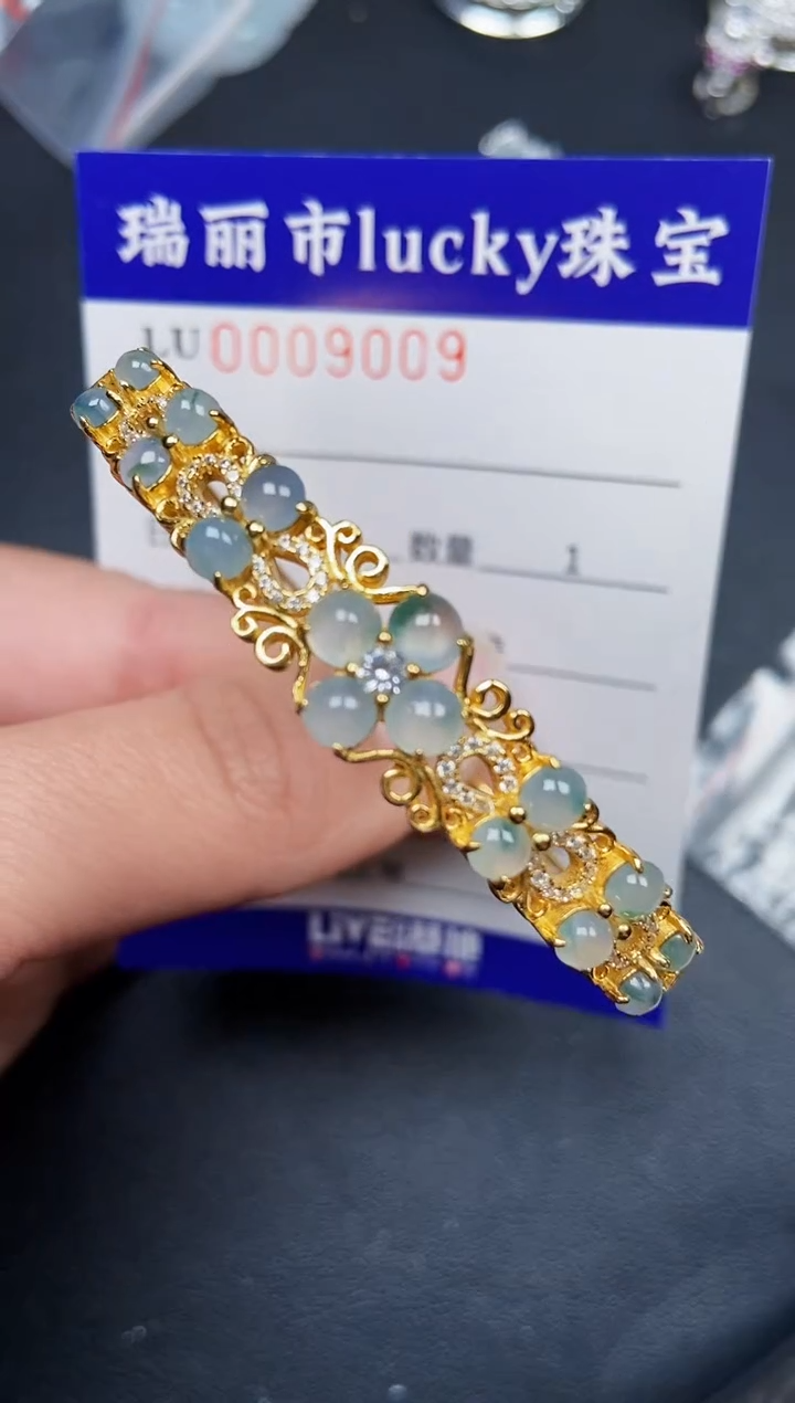 【闪购商品】翡翠颈饰银S925镶嵌9009