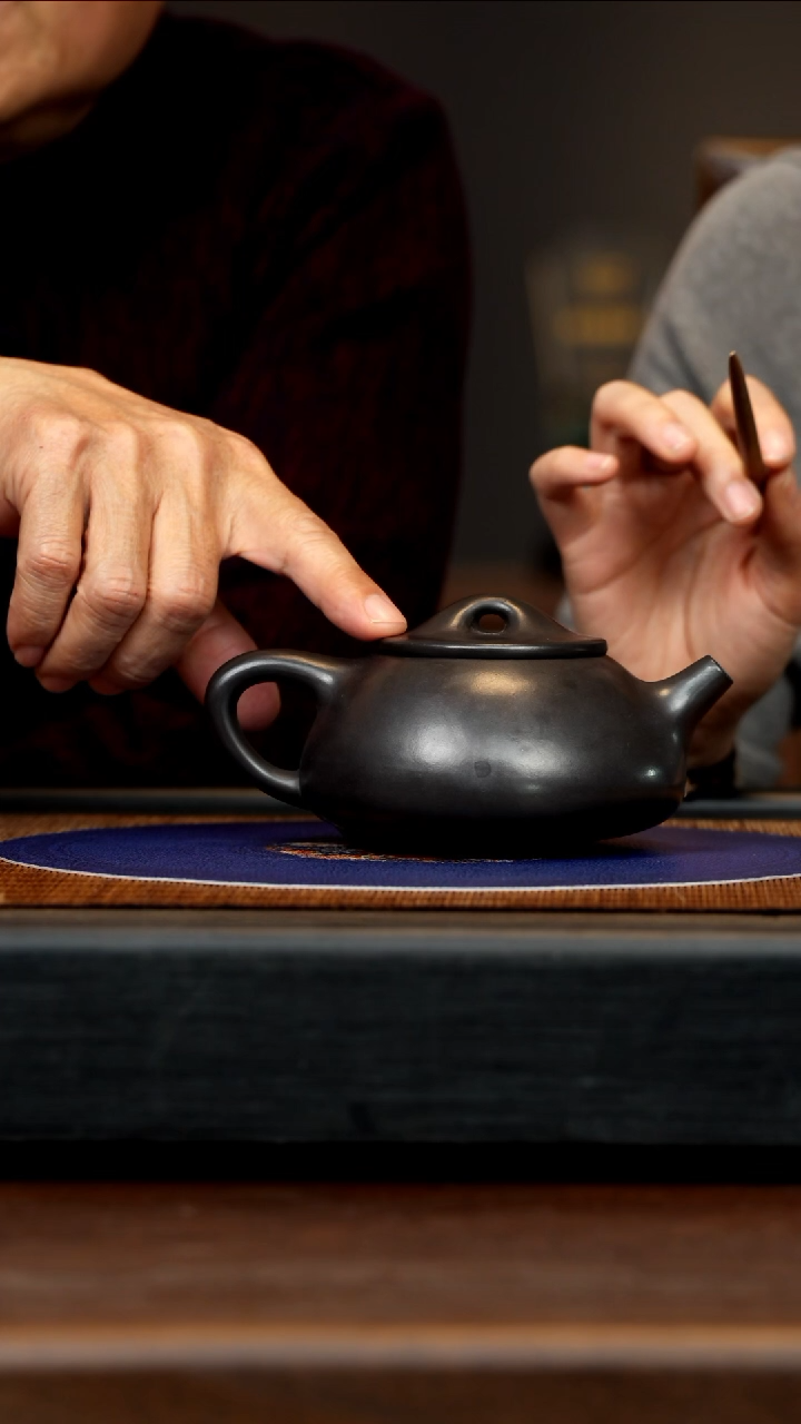 【闪购商品】紫砂茶壶LHQ 石黄 满瓢 300cc