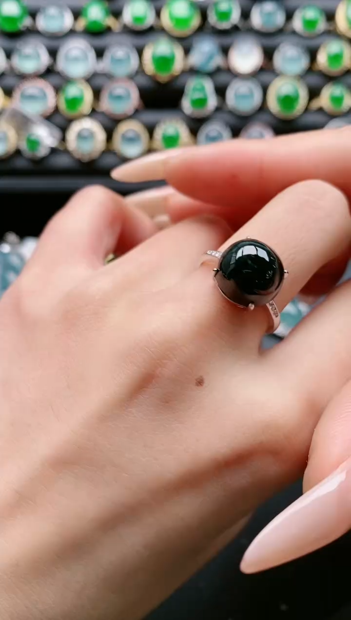 【闪购商品】翡翠戒指银S925镶嵌111111