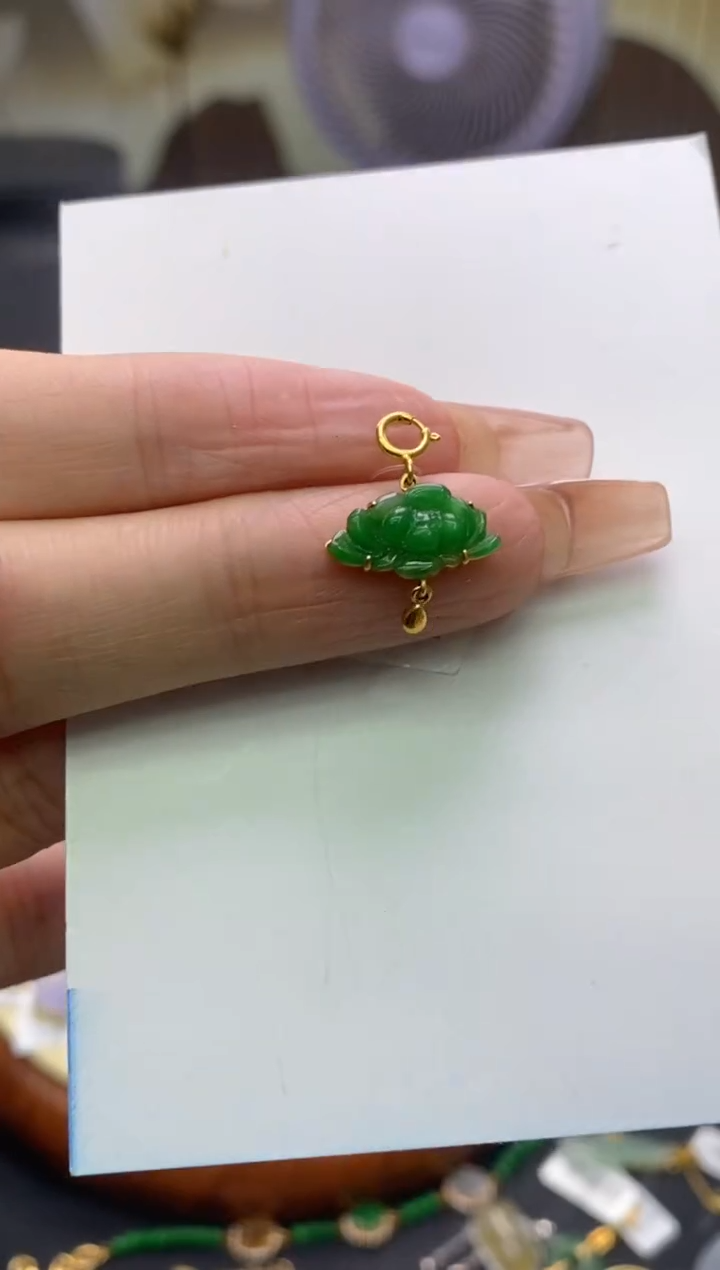 【闪购商品】翡翠颈饰18K金镶嵌净货18541