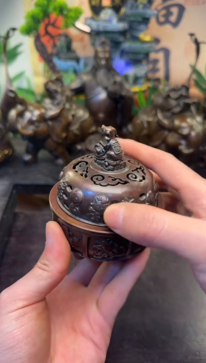 潼潼古铜只卖真铜！（旺财香薰炉）