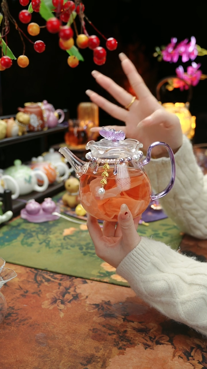 【闪购商品】紫色铃兰花茶壶+链子