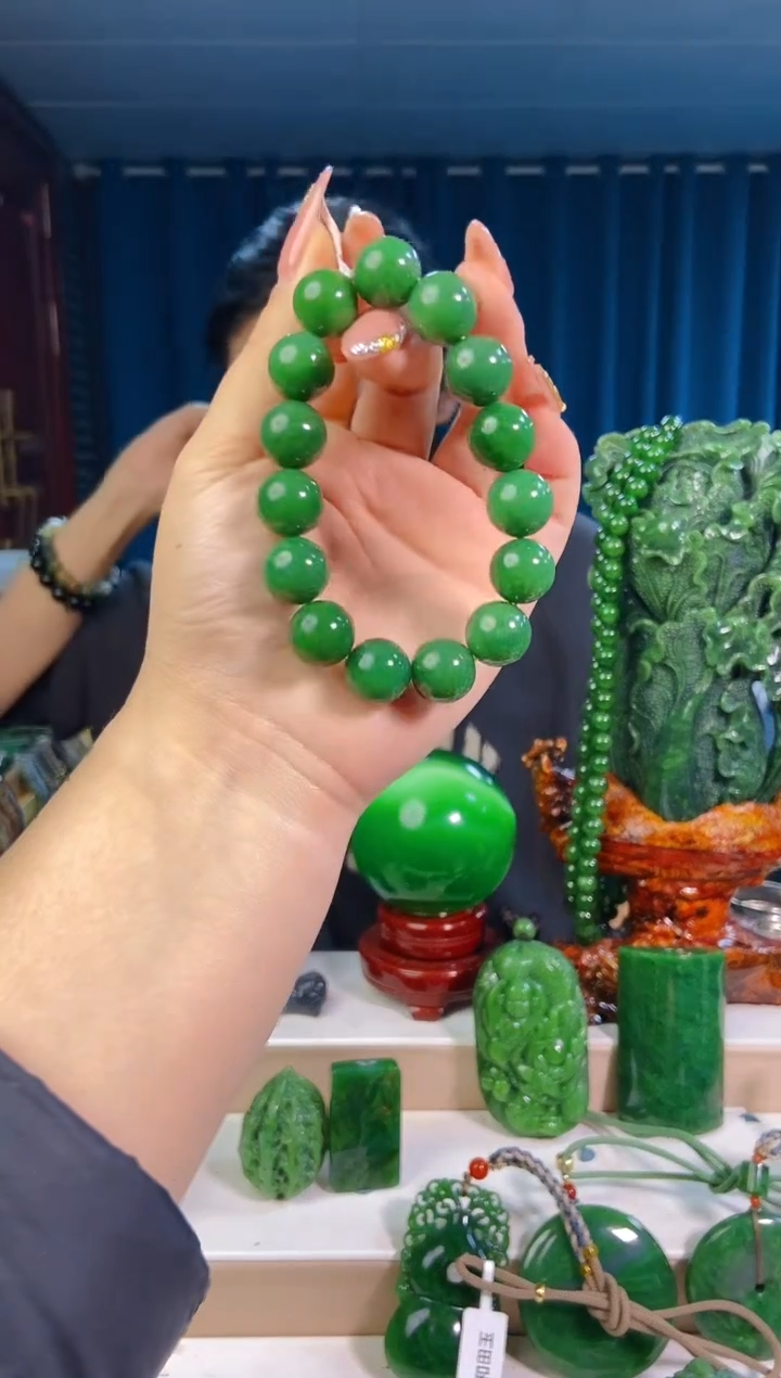 【闪购商品】和田玉挂件未镶嵌1