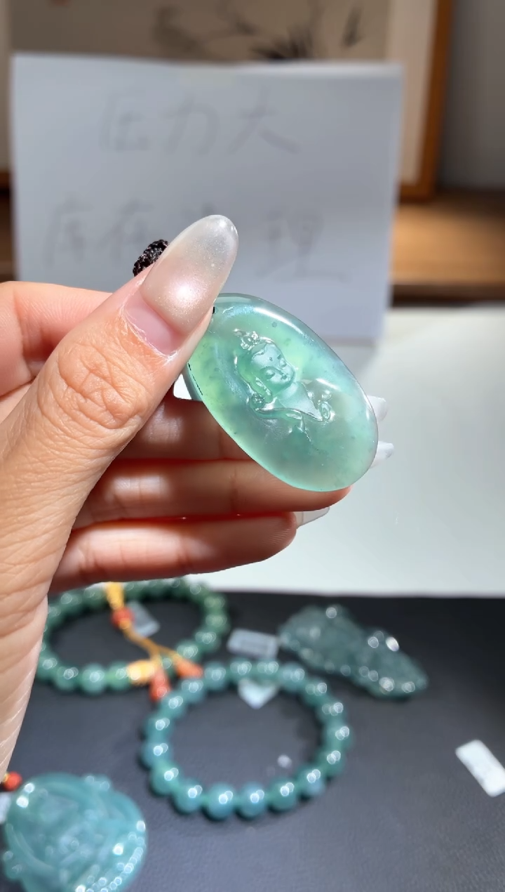 吊坠(不含链)未镶嵌翡翠天然翡翠A货