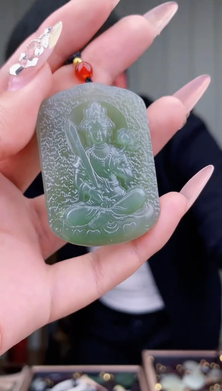 【闪购商品】和田玉挂件未镶嵌拍一发一，多样性发货！