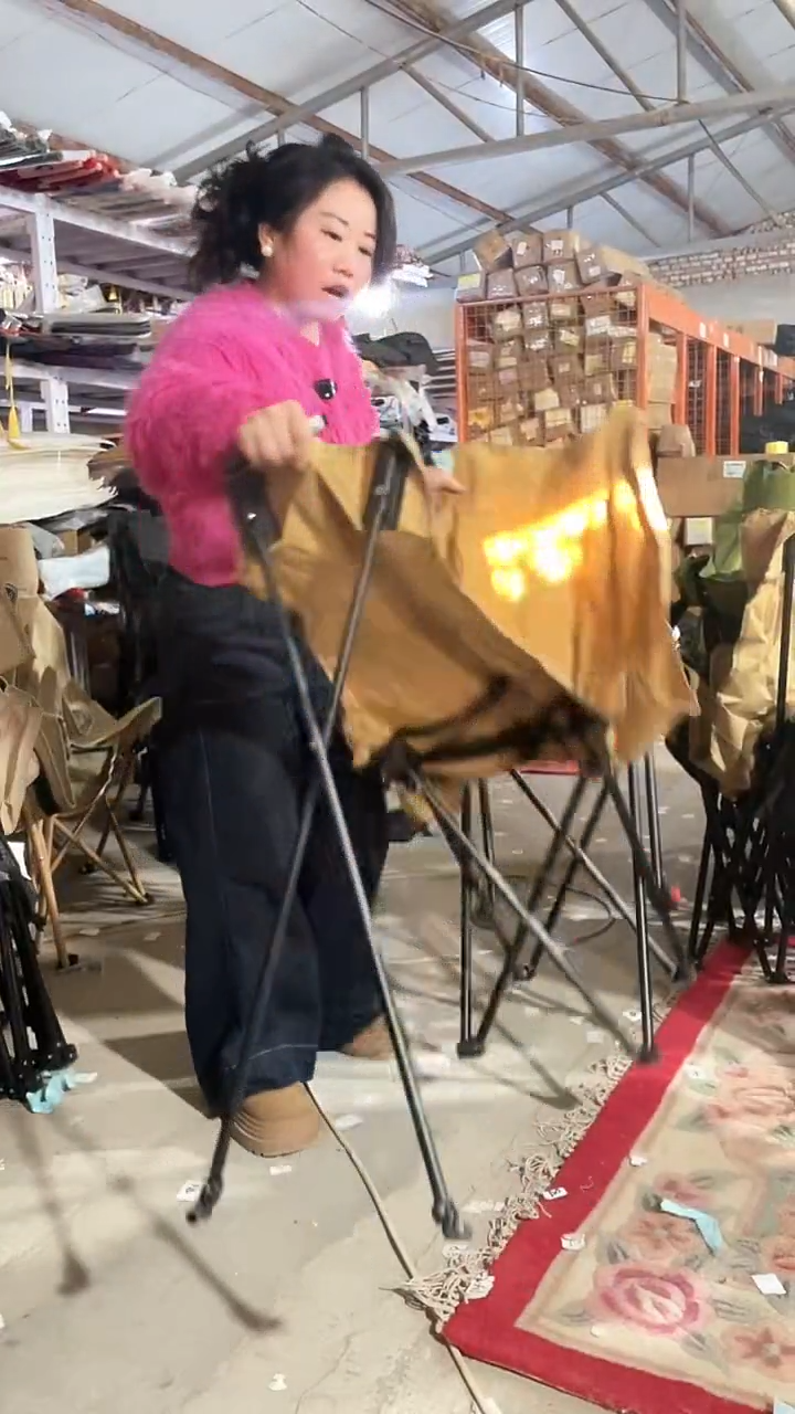 铁生锈   带腿托  高背 颜色随机