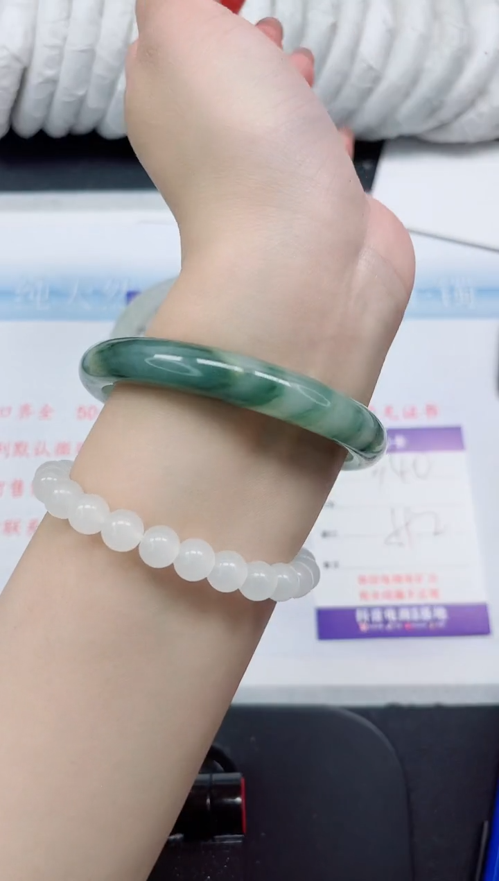 【闪购商品】石英质玉手镯未镶嵌340#59.2