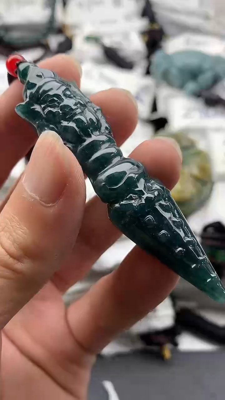 【闪购商品】翡翠颈饰未镶嵌5555555555