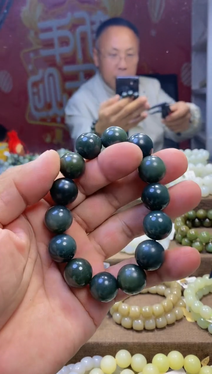 【闪购商品】和田玉手串未镶嵌，