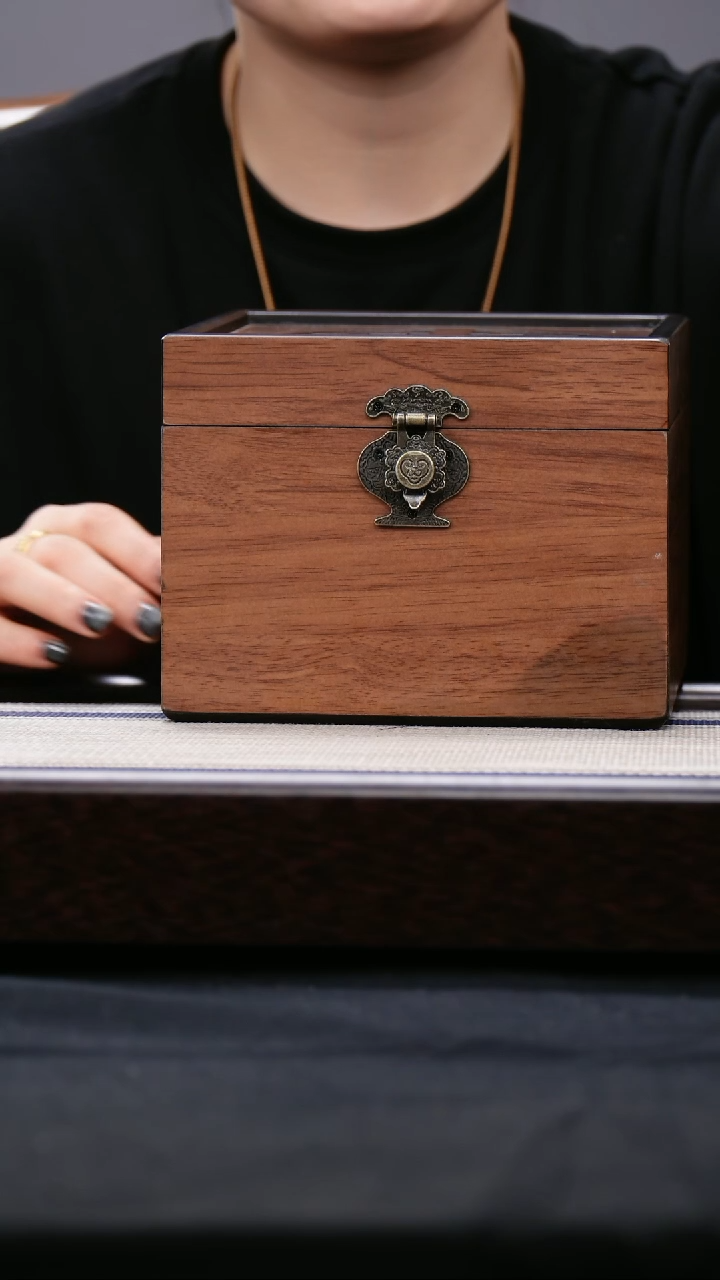 【闪购商品】紫砂茶壶4号 天清泥 破价盒子